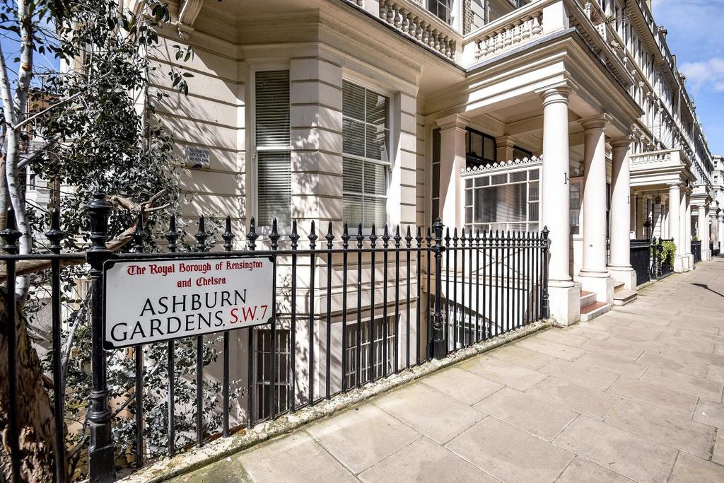 Serviced Apartments | Located In London | LAK Apartments in Kensington