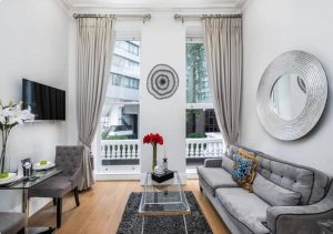 Deluxe Modern One Bedroom Situated In Kensington